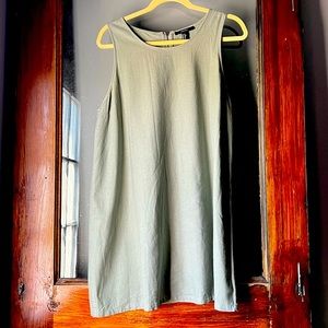 Short cotton/linen casual dress